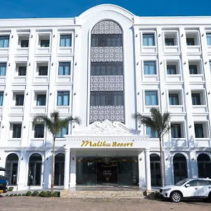 Курортный комплекс Malibu